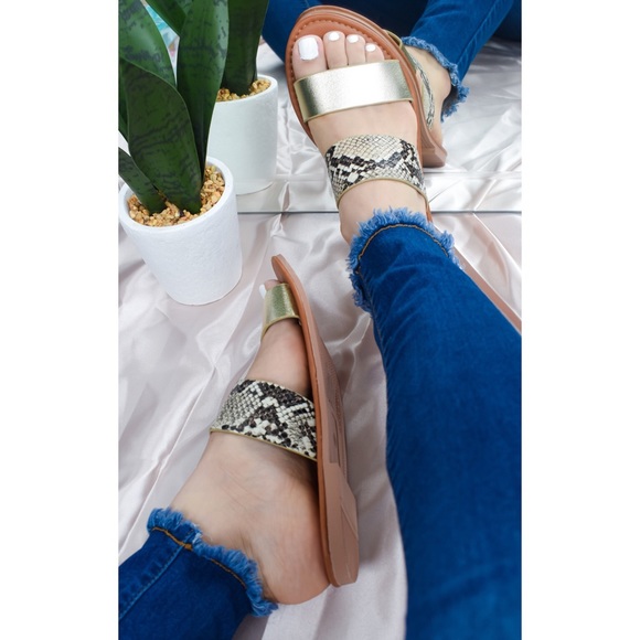 VACAY CALLING - GOLD PU - Picture 2 of 4